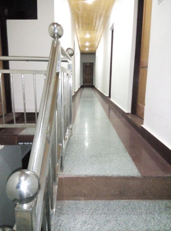 Hotel Grand Jigar Σριναγκάρ Εξωτερικό φωτογραφία