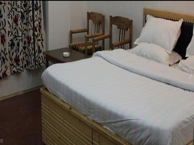 Hotel Grand Jigar Σριναγκάρ Εξωτερικό φωτογραφία